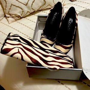 Leopard print shoe and bag never worn